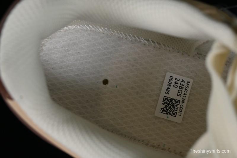 MLB Chunky Liner Basic New York Yankees Thick Sole Casual Sneakers with 6cm Height Increase - 3ASXCA12N43BGS