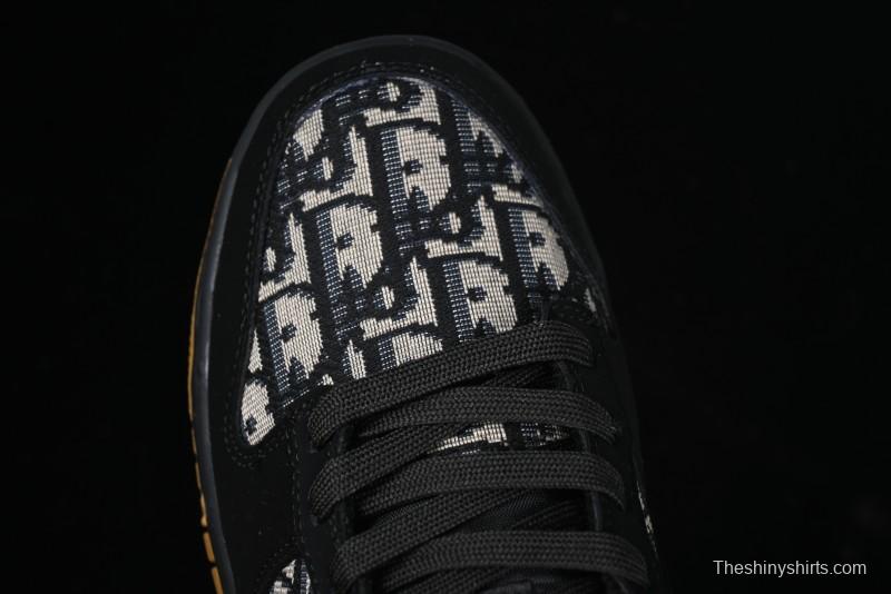 Nike SB Dunk Low APE Collaboration - Camouflage Black Swoosh Anniversary Custom Low-Top Casual Sneakers - KK1333-017