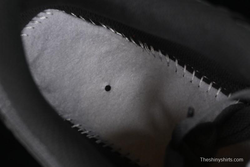 Nike Air Max 90 Retro Running Shoes with Visible Air Cushion - DM0029-007