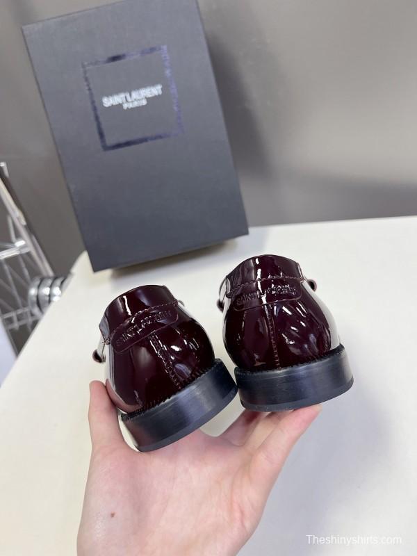2025 Women Yves Saint Laurent Burgundy Leather Loafer KFY00350