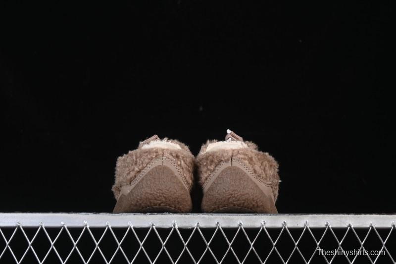 Keen Howser III Slide Winter Plush Casual Lifestyle Shoe - 1029435