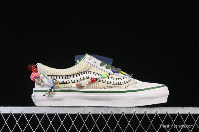 Vans Old Skool Low Top Casual Skate Shoes - VN000EGYCRM