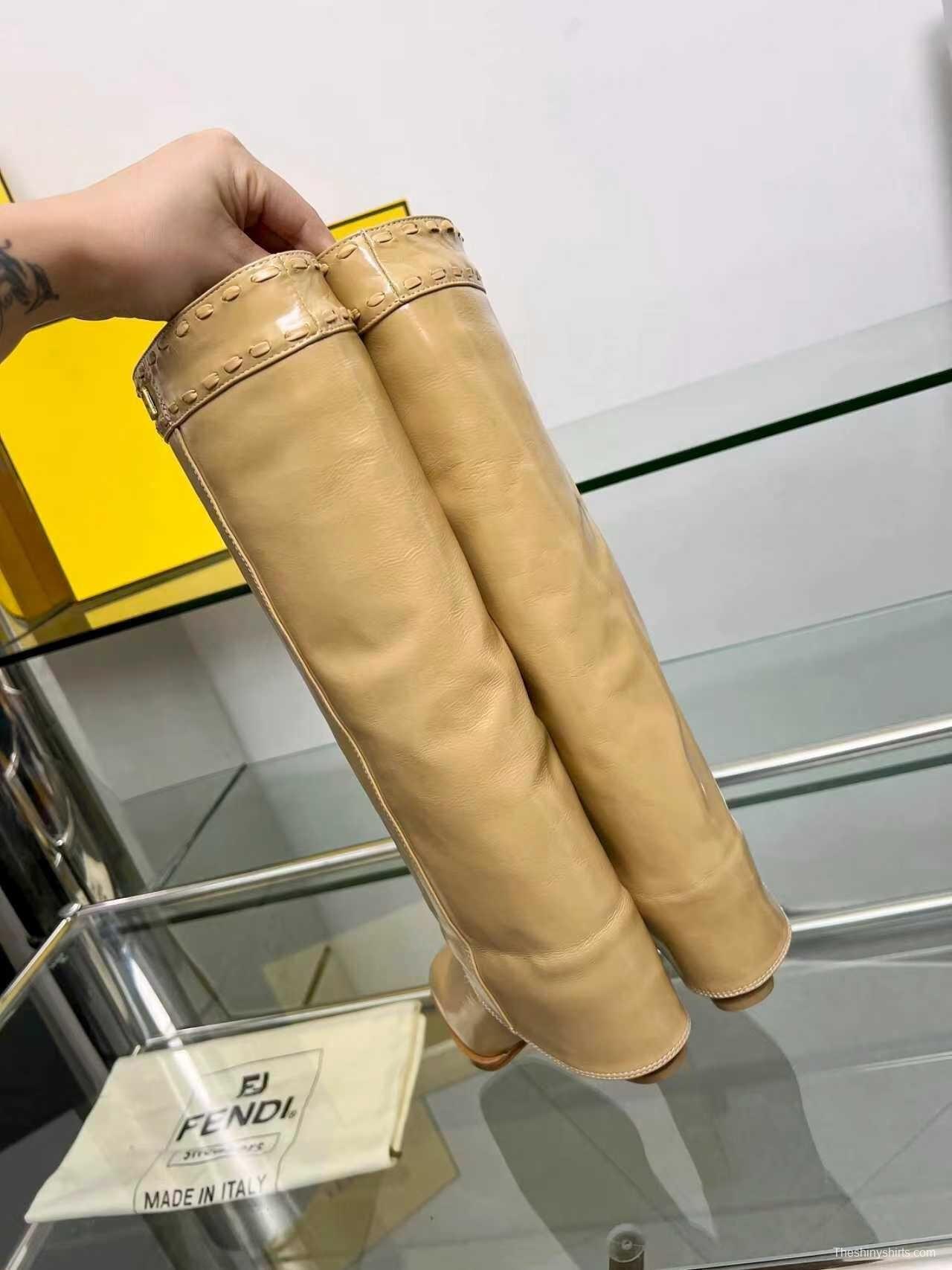 Fendi 2025 SS Wide-Calf Boots with Block Heel - LY00440/LY00510