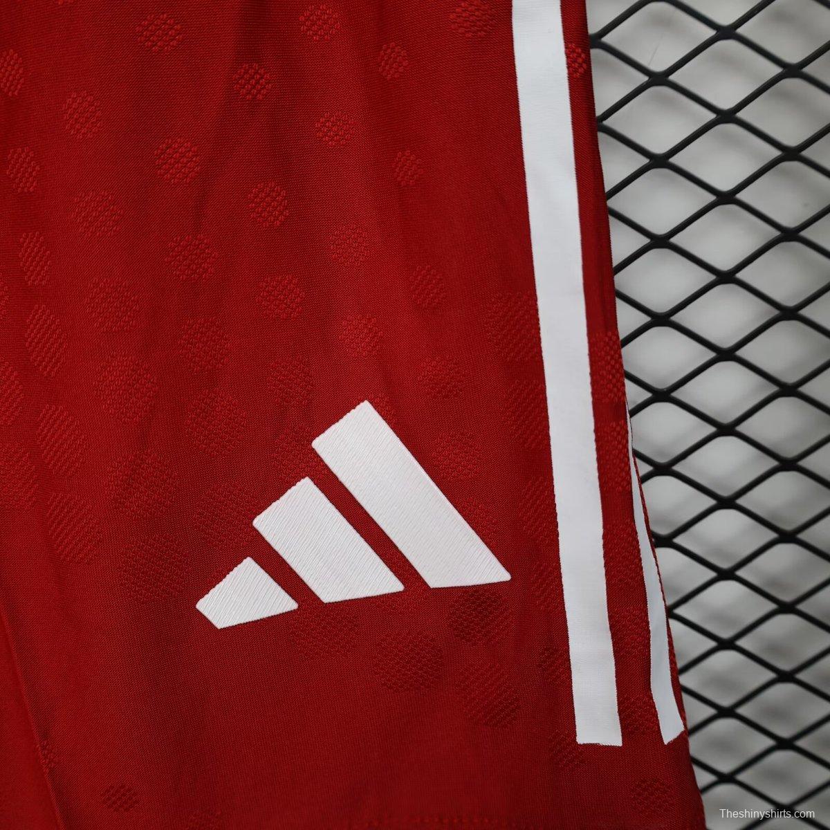 Player Version 25/26 Bayern Munich Home Shorts